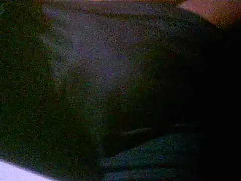 Snapshot of EroticMonster chatting on October 2, 2025, 11:17 am EroticMonster online show from October 2, 2025, 11:17 am