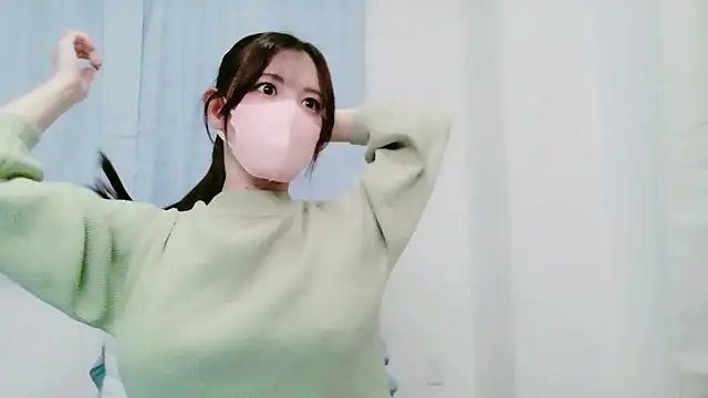 Snapshot of NANA_7 chatting on December 17, 2025, 1:22 am NANA 7 online show from December 17, 2025, 1:22 am