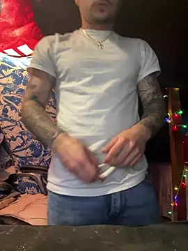 papiVilla23 online show from March 16, 2025, 3:47 am