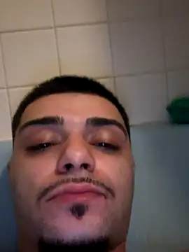 papiVilla23 online show from September 20, 2025, 4:35 am