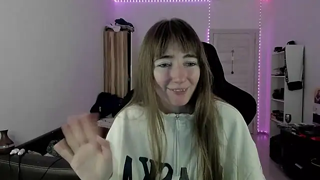 bekkawell online show from October 19, 2025, 5:02 pm