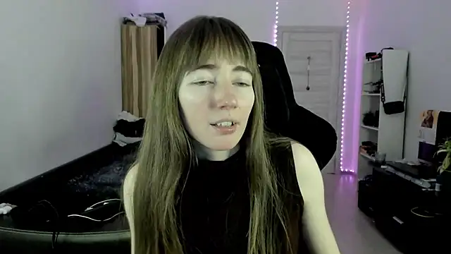 bekkawell online show from November 30, 2025, 4:44 pm