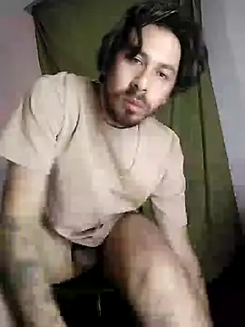 Snapshot of santibiggg chatting on September 24, 2025, 12:36 am santibiggg online show from September 24, 2025, 12:36 am