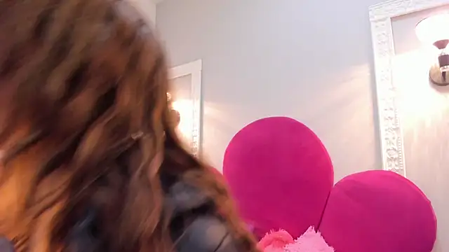 Snapshot of Bonniie_22 chatting on October 2, 2025, 2:13 pm Bonniie 22 online show from October 2, 2025, 2:13 pm