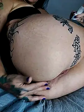 Snapshot of kimmyebucetarosa chatting on March 8, 2025, 5:22 pm kimmyebucetarosa online show from March 8, 2025, 5:22 pm