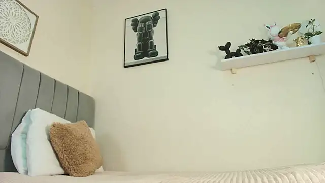 mary cute9 online show from February 25, 2026, 11:53 am