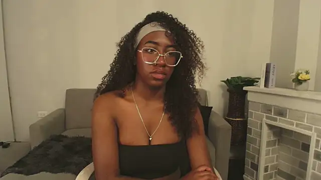 Qeen blackk online show from March 13, 2026, 7:42 pm