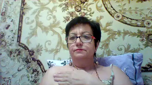 Snapshot of Lota5821 chatting on March 3, 2025, 2:15 am Lota5821 online show from March 3, 2025, 2:15 am