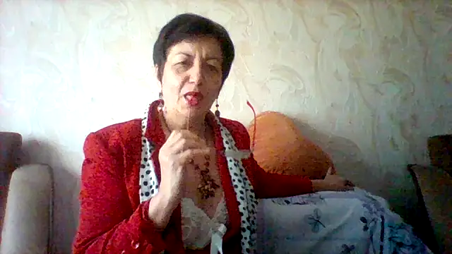 Snapshot of Lota5821 chatting on March 5, 2025, 1:17 pm Lota5821 online show from March 5, 2025, 1:17 pm
