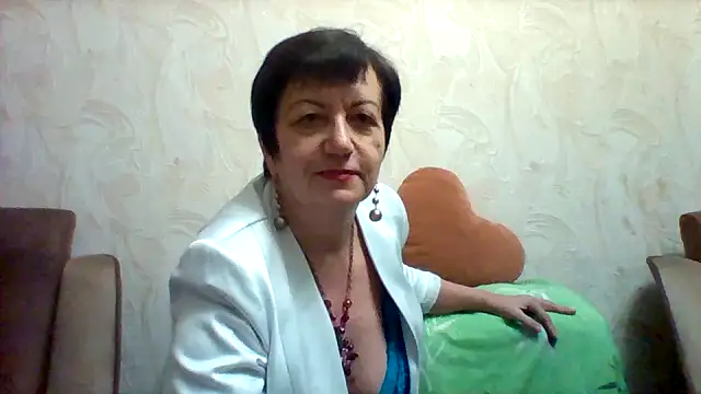 Snapshot of Lota5821 chatting on March 6, 2025, 10:15 pm Lota5821 online show from March 6, 2025, 10:15 pm