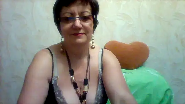Snapshot of Lota5821 chatting on March 22, 2025, 6:25 pm Lota5821 online show from March 22, 2025, 6:25 pm