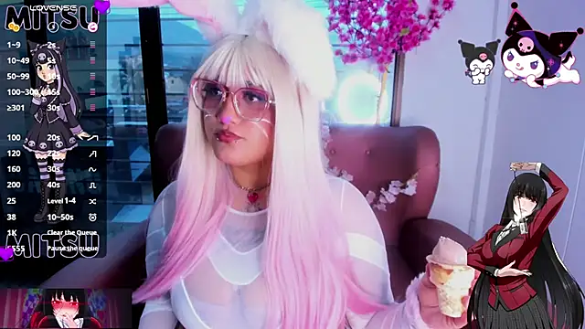 Mitsu Kawii online show from November 25, 2025, 9:48 pm