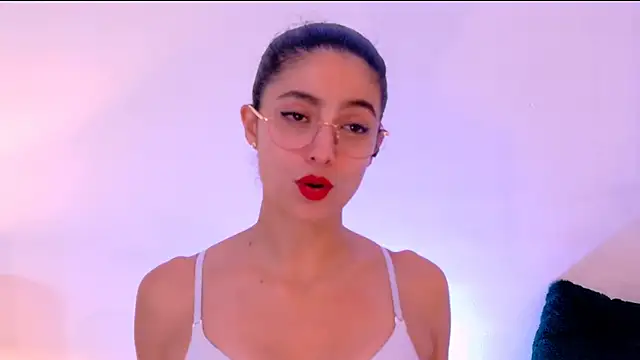 Snapshot of Angell-Bell- chatting on March 12, 2025, 3:51 pm Angell-Bell- online show from March 12, 2025, 3:51 pm