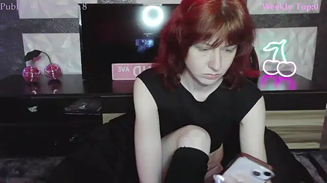 SweetSeraphine online show from March 17, 2026, 7:01 am