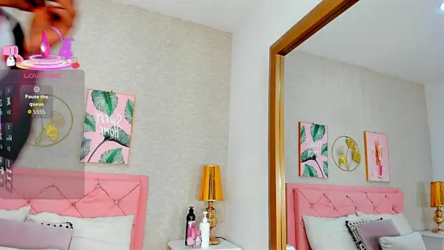 SamantaMarquez online show from April 16, 2026, 3:07 am