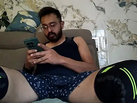 freakydesi online show from October 21, 2025, 5:41 am