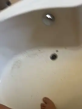 Snapshot of Mpampi chatting on September 24, 2025, 12:08 pm Mpampi online show from September 24, 2025, 12:08 pm