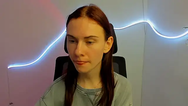 Fiona Night online show from March 20, 2025, 1:24 am