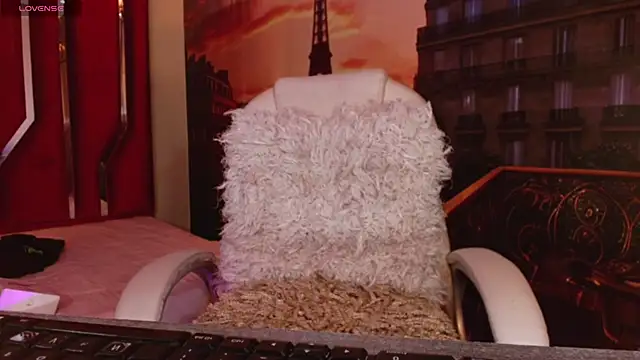 Gabi Prince online show from October 6, 2025, 8:06 pm