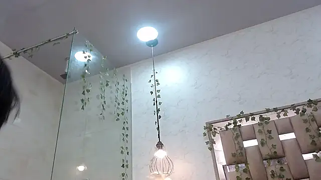 Snapshot of Aria_and_orien chatting on March 4, 2025, 2:10 pm Aria and orien online show from March 4, 2025, 2:10 pm