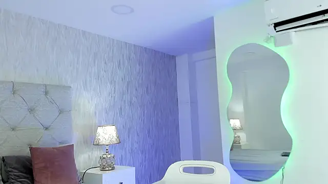 Snapshot of Maria_Angel01_ chatting on March 7, 2025, 6:13 am Maria Angel01 online show from March 7, 2025, 6:13 am