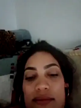 Ehilyn online show from November 26, 2025, 1:17 am