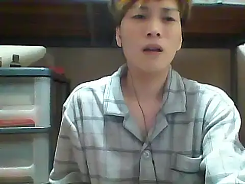 Snapshot of mgnhiroyuki chatting on March 13, 2025, 1:50 pm mgnhiroyuki online show from March 13, 2025, 1:50 pm