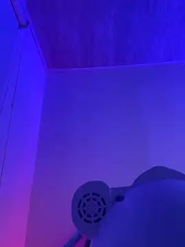 sofia 23x online show from December 16, 2025, 11:54 pm