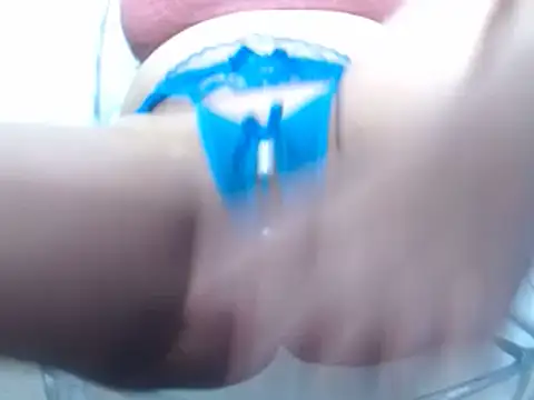 luli angel online show from March 20, 2025, 6:42 pm