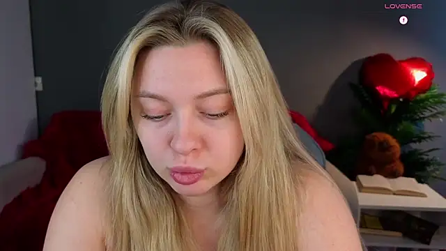 christie luv online show from February 20, 2026, 11:11 am