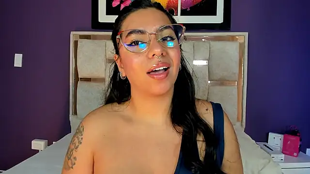 emilyy cooperr online show from February 10, 2026, 12:20 pm