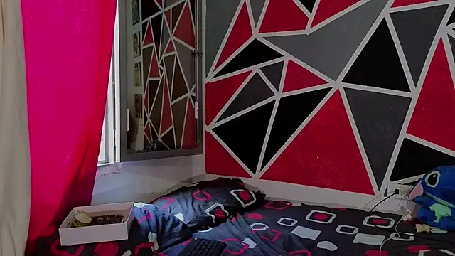 demimoore222 online show from September 9, 2025, 3:33 pm