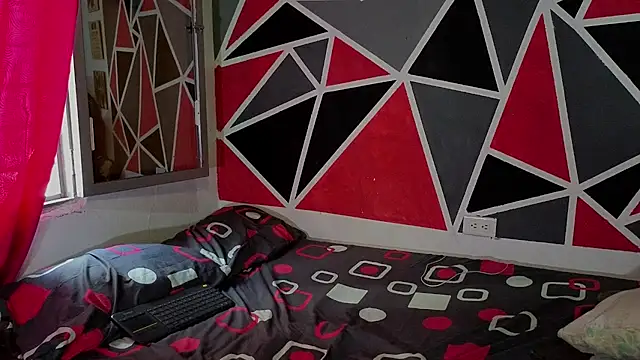 demimoore222 online show from September 12, 2025, 1:55 pm