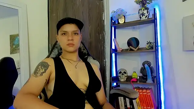 demimoore222 online show from October 1, 2025, 5:24 am