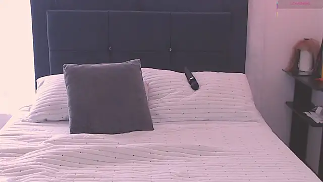 Sharlot-7 online show from February 21, 2026, 4:19 pm