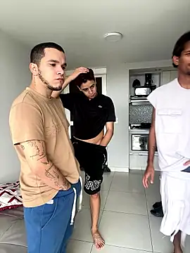 Miguel bigcock online show from January 18, 2026, 9:07 pm