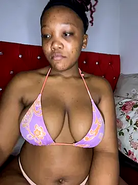 Beyoncex05 online show from October 3, 2025, 4:59 pm