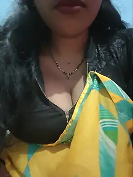 Snapshot of Sexyradha_ chatting on July 14, 2026, 4:34 pm Sexyradha online show from July 14, 2026, 4:34 pm
