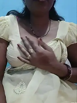 Snapshot of Sexyradha_ chatting on July 16, 2026, 7:09 pm Sexyradha online show from July 16, 2026, 7:09 pm
