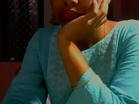 Snapshot of mayra89 chatting on November 22, 2025, 4:06 pm mayra89 online show from November 22, 2025, 4:06 pm