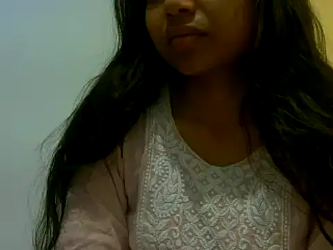 Snapshot of mayra89 chatting on February 15, 2026, 4:36 pm mayra89 online show from February 15, 2026, 4:36 pm