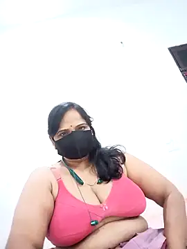 Snapshot of Neha-Bhabhi-Rasily chatting on March 16, 2025, 7:06 pm Neha-Bhabhi-Rasily online show from March 16, 2025, 7:06 pm