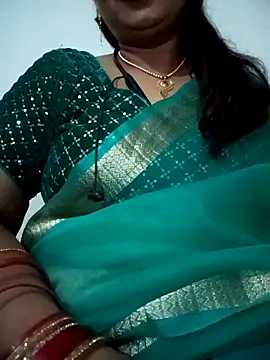 Snapshot of Neha-Bhabhi-Rasily chatting on September 10, 2025, 8:20 pm Neha-Bhabhi-Rasily online show from September 10, 2025, 8:20 pm