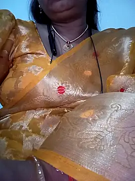 Snapshot of Neha-Bhabhi-Rasily chatting on October 9, 2025, 5:44 pm Neha-Bhabhi-Rasily online show from October 9, 2025, 5:44 pm