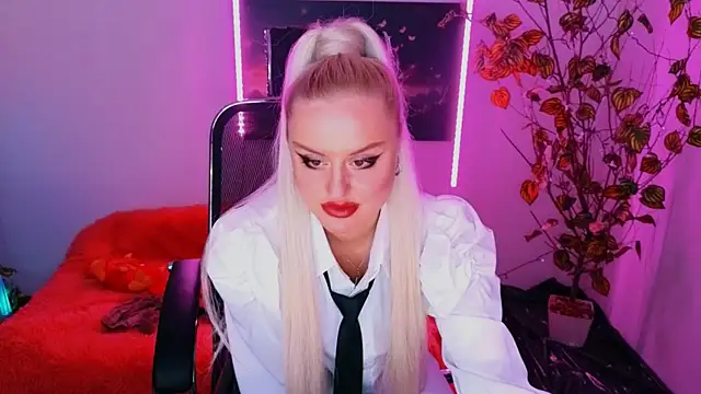 Miss Alice Silver online show from October 3, 2025, 9:56 pm