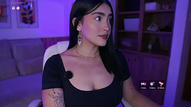 JulesBenett online show from March 19, 2026, 11:36 am