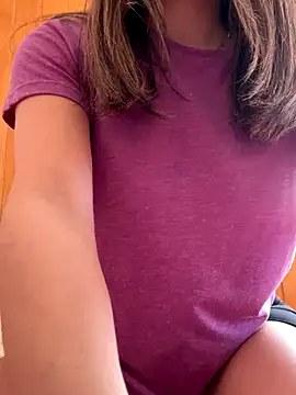 floooohv online show from October 11, 2025, 8:18 pm