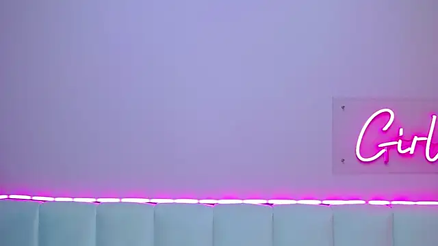 Eliss Shyyo online show from March 15, 2025, 9:41 am