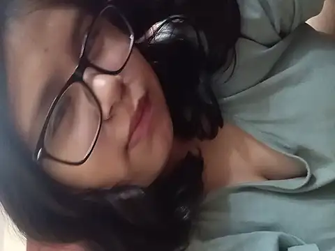 Snapshot of Maferyale chatting on February 6, 2026, 5:01 am Maferyale online show from February 6, 2026, 5:01 am