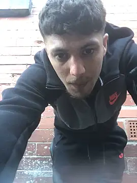 Donnydon79 online show from September 8, 2025, 5:56 pm